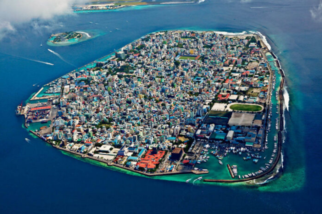 Путешествие Нет это не карта из новой GTA это столица Мальдив Мале с высоты птичьего полета