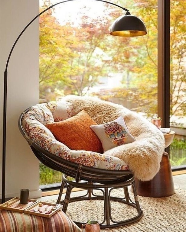 Для дома Уютное кресло. Очень уютное кресло для любителей читать книги и не только